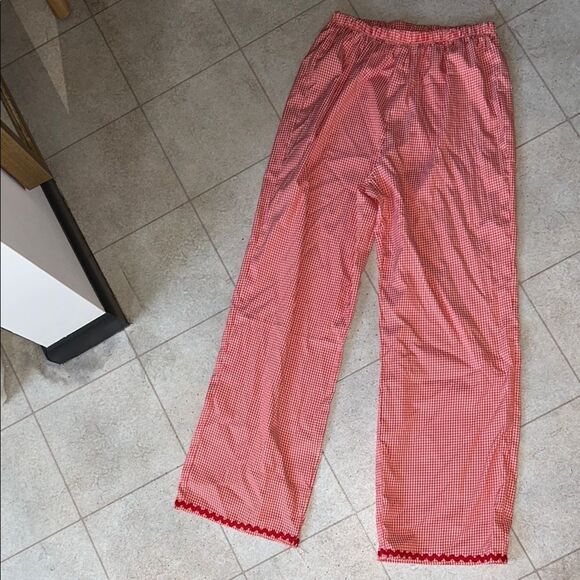 Red Gingham Heart Trim Pajama Set - Picture 2 of 2